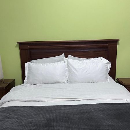 Residence Djily Mbaye Дакар Екстер'єр фото