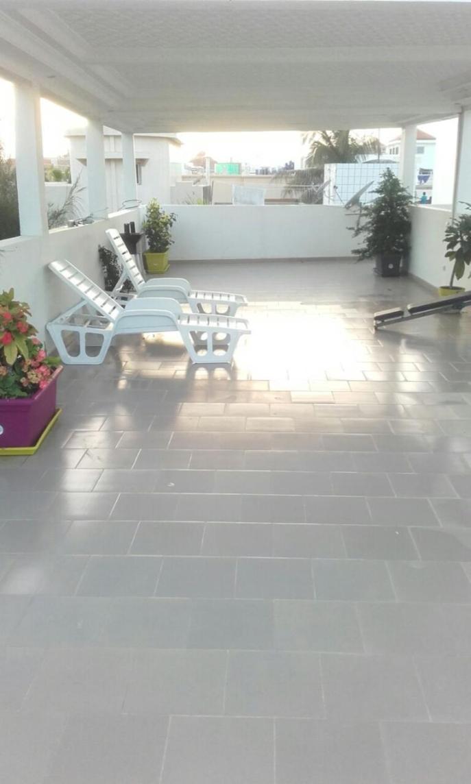 Residence Djily Mbaye Дакар Екстер'єр фото